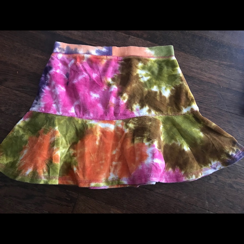 Velour kids tie - dye skirt